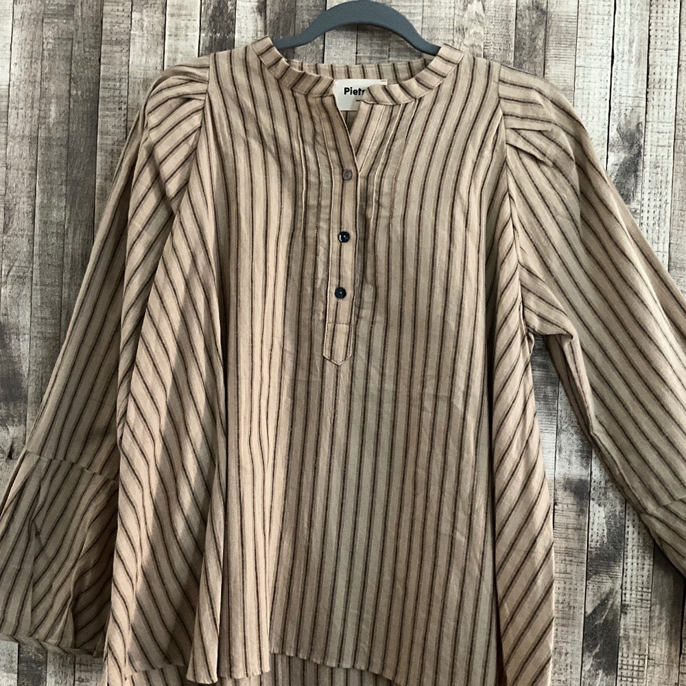 PIETSIE TOP /NEW WITHOUT TAGS